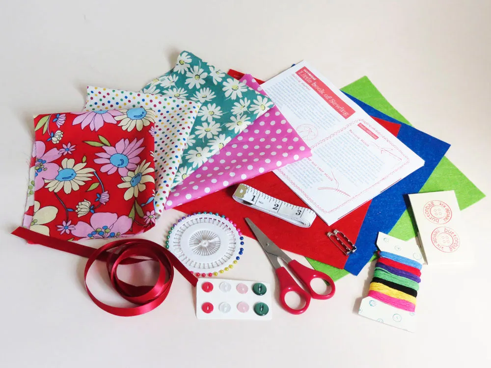 Buttonbag Sew, Knit & Crochet Bundle