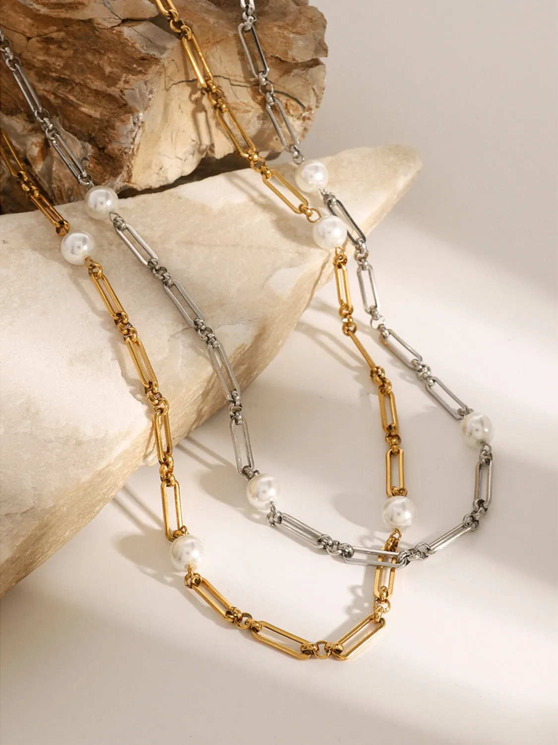 Elegant Paperclip Chain Necklace with Faux Pearls