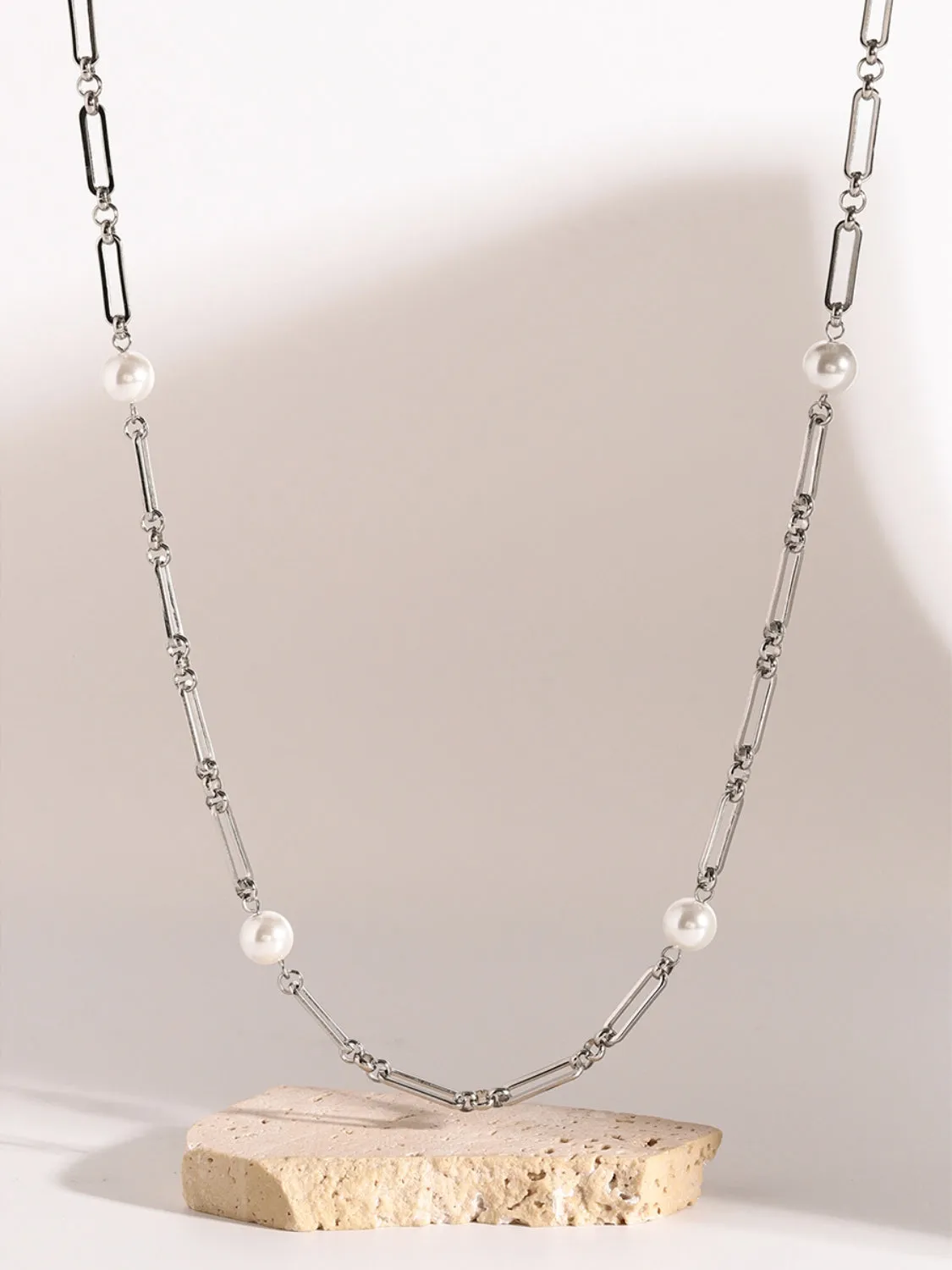 Elegant Paperclip Chain Necklace with Faux Pearls