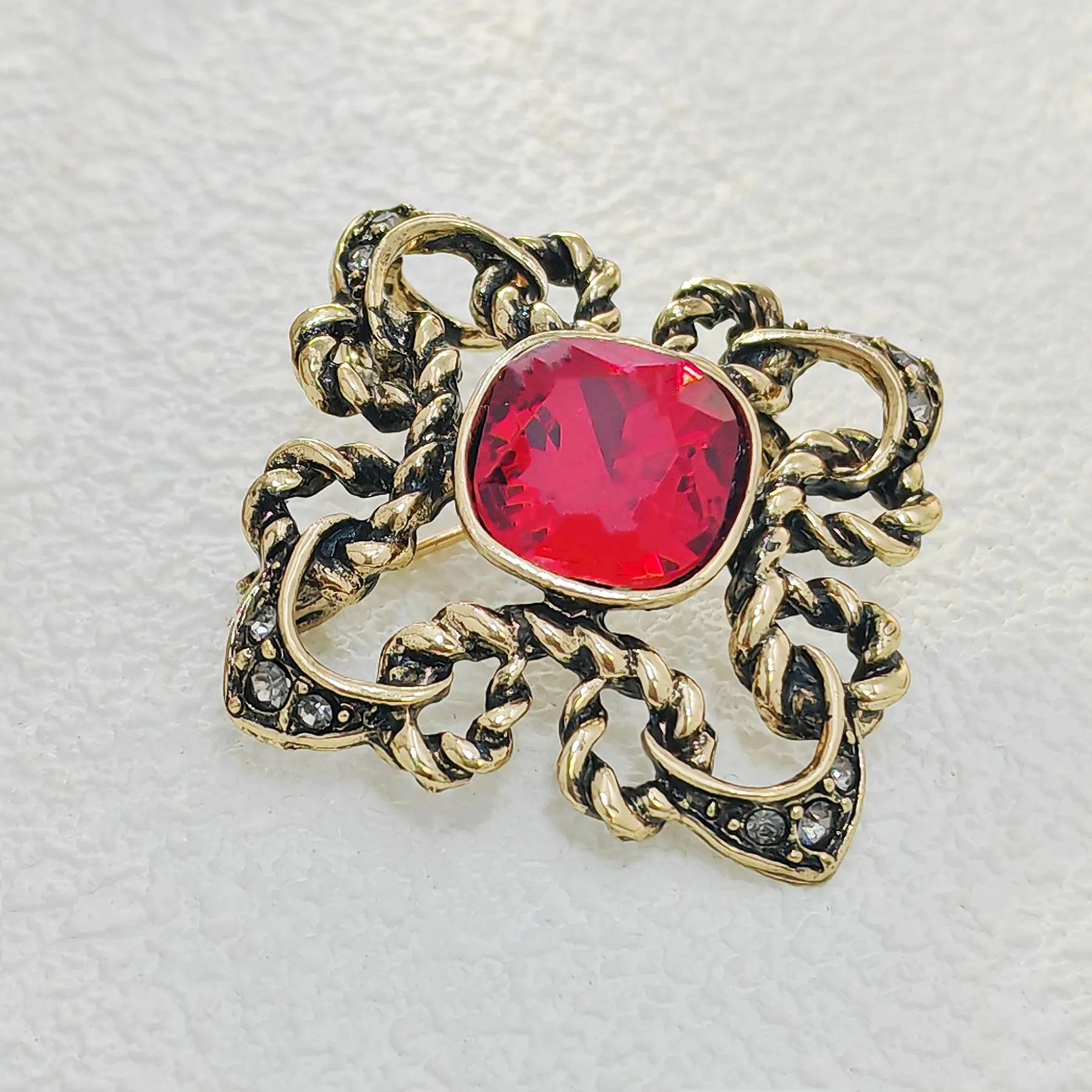 Fabulous Vintage Art Nouveau Red Rhinestone Brooch Pin Cross Jewely