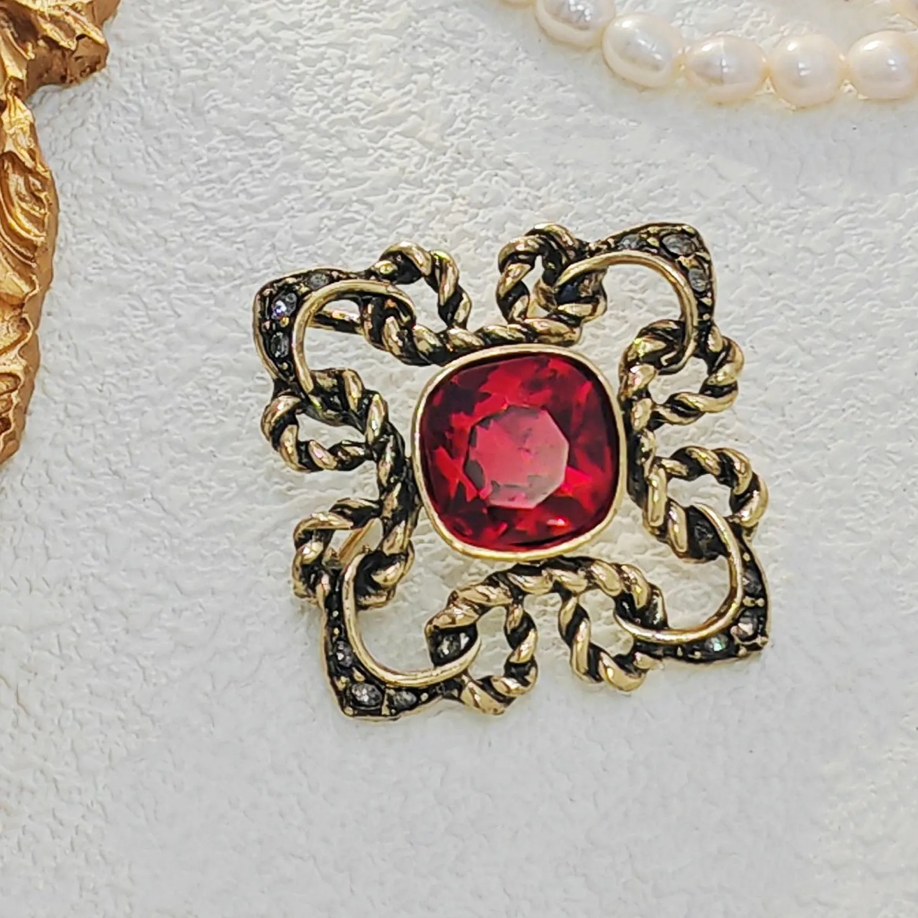 Fabulous Vintage Art Nouveau Red Rhinestone Brooch Pin Cross Jewely