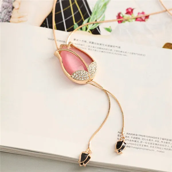 Fashion Elegant Long Crystal Snow Pendant