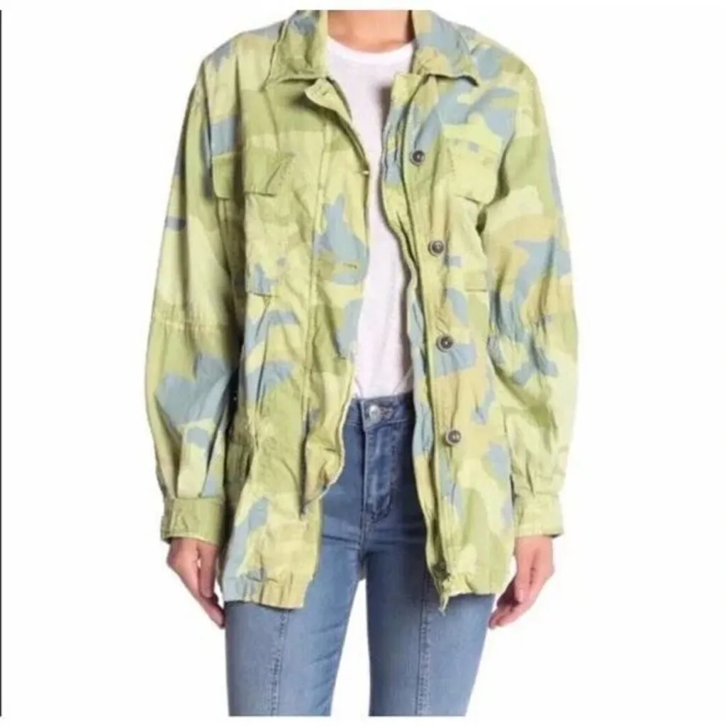 Free People NWT Lead The Way Camo Jacket - Size Medium