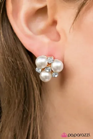 Paparazzi Earring ~ Keep Your Eyes On The Sky - White