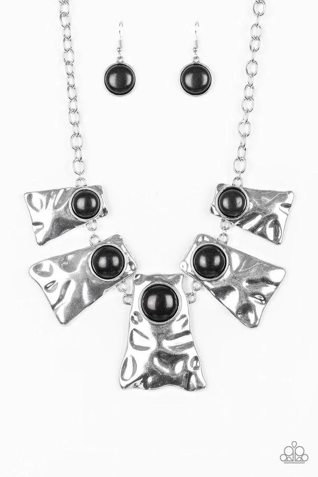 Paparazzi Necklace ~ Cougar - Black