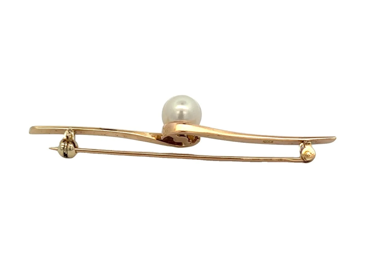 Pearl & 14ct Yellow Gold Brooch