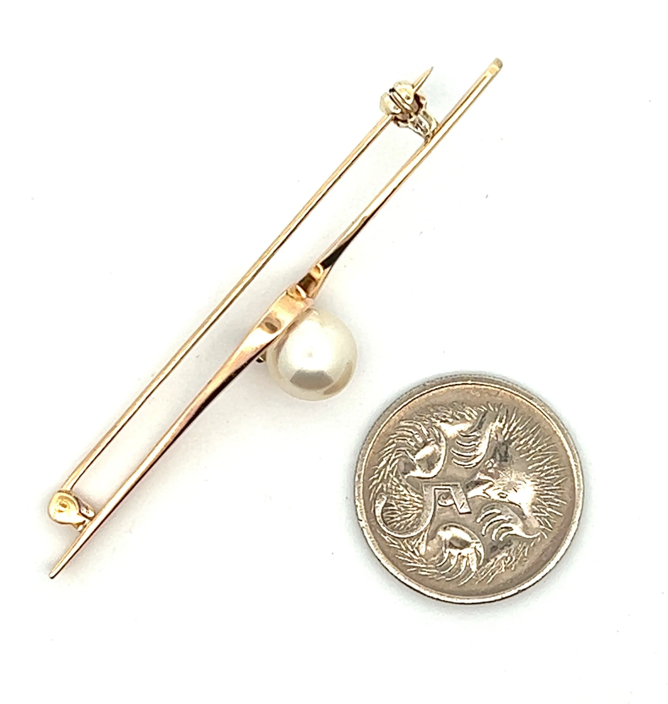 Pearl & 14ct Yellow Gold Brooch