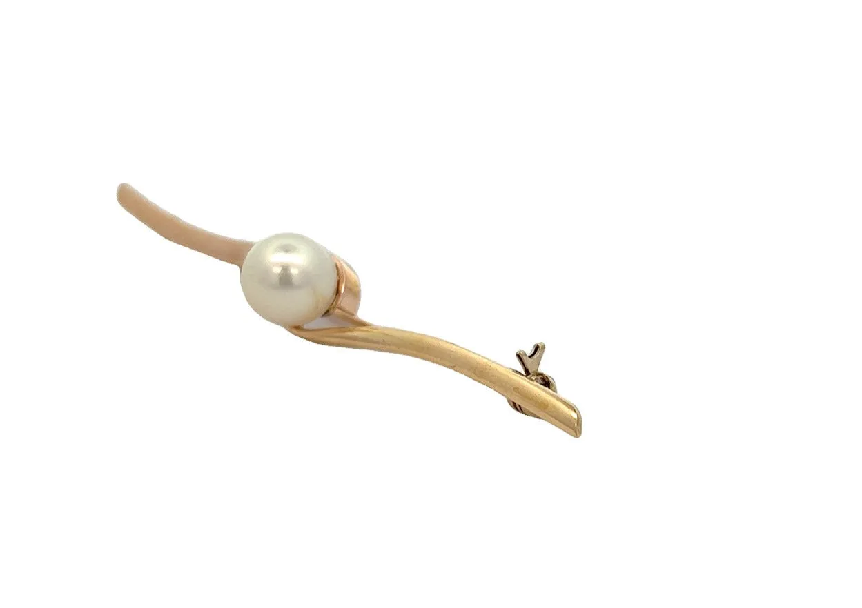 Pearl & 14ct Yellow Gold Brooch