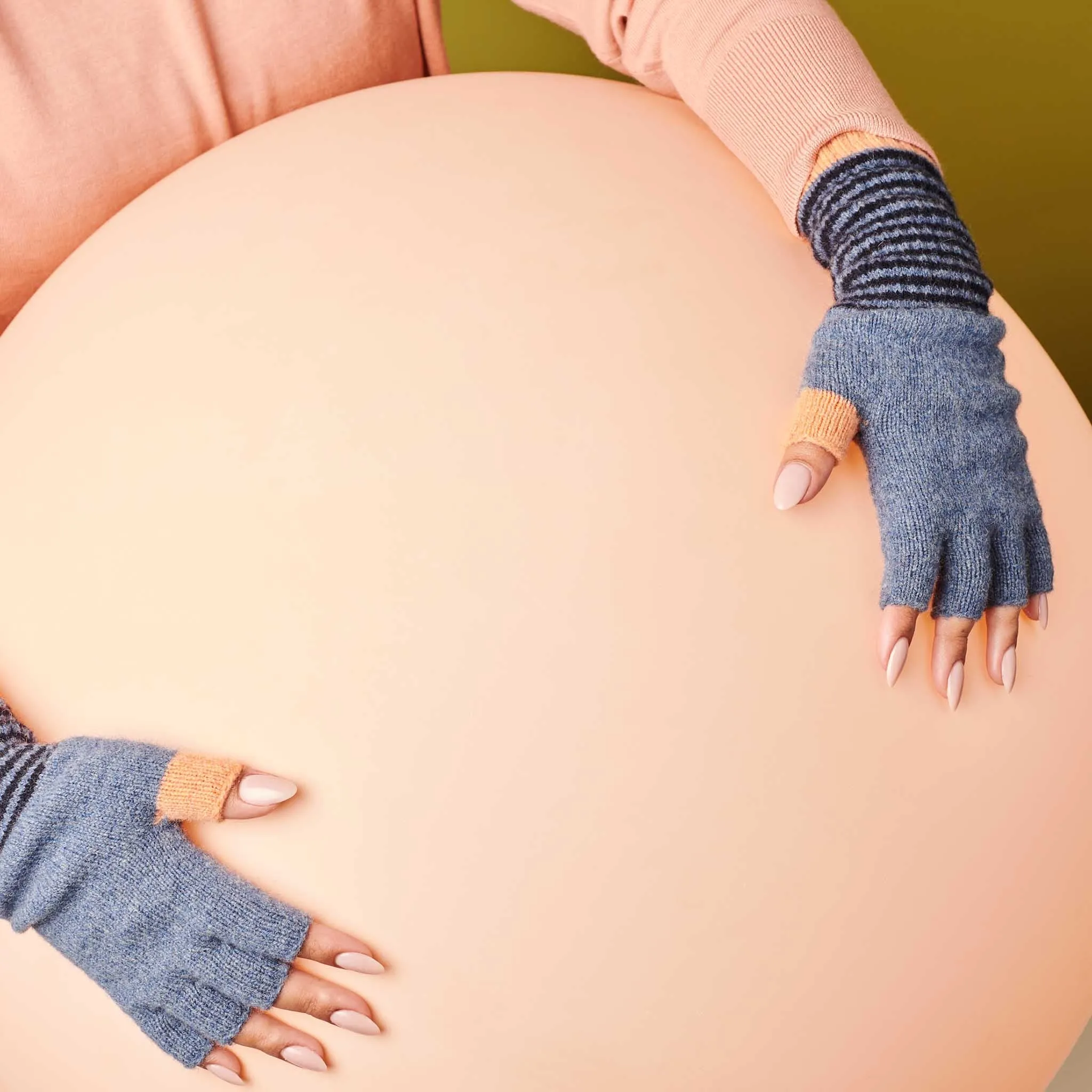 Women's Denim Blue & Peach Lambswool Fingerless Gloves